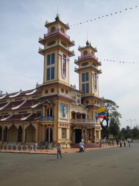Saigon Vietnam - Tay Ninh Temple